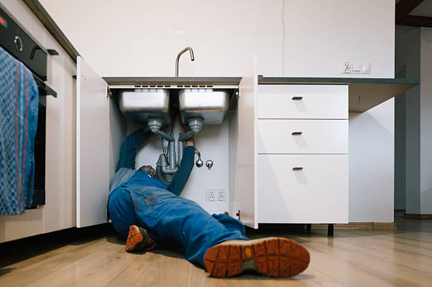 Professional Leak Detection technician working in Milton, WV